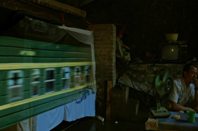 A still from the film "Kaili Blues" (Bi Gan, 2016)